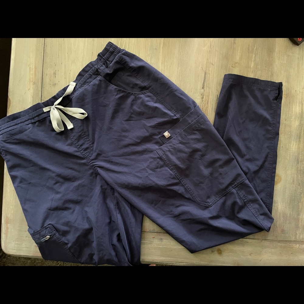 Figs Fionlite Navy Blue Scrub Set (M)